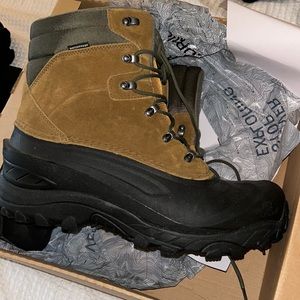Size 12 men’s The North Face Winter Boots for snow and ice